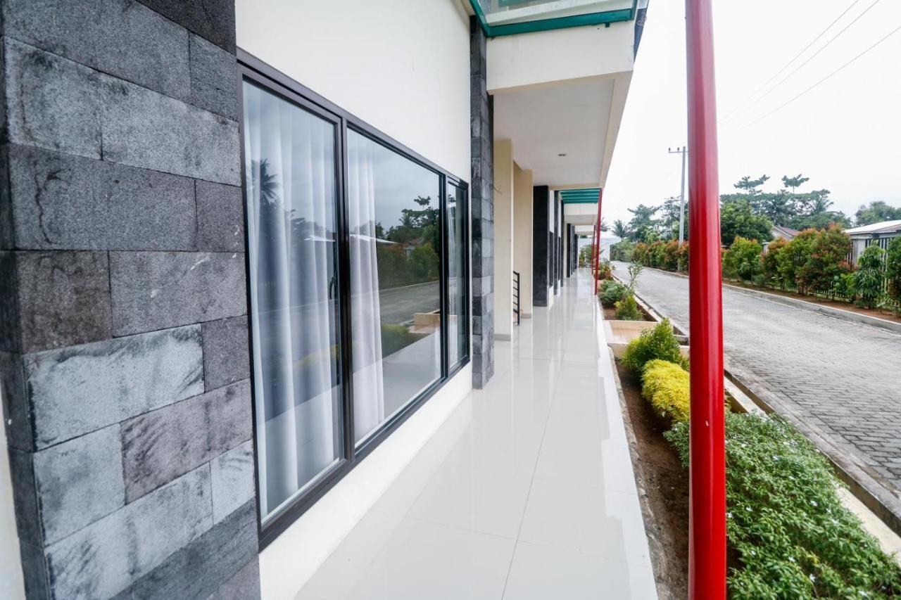 Reddoorz Plus Near Kualanamu Airport Medan Extérieur photo