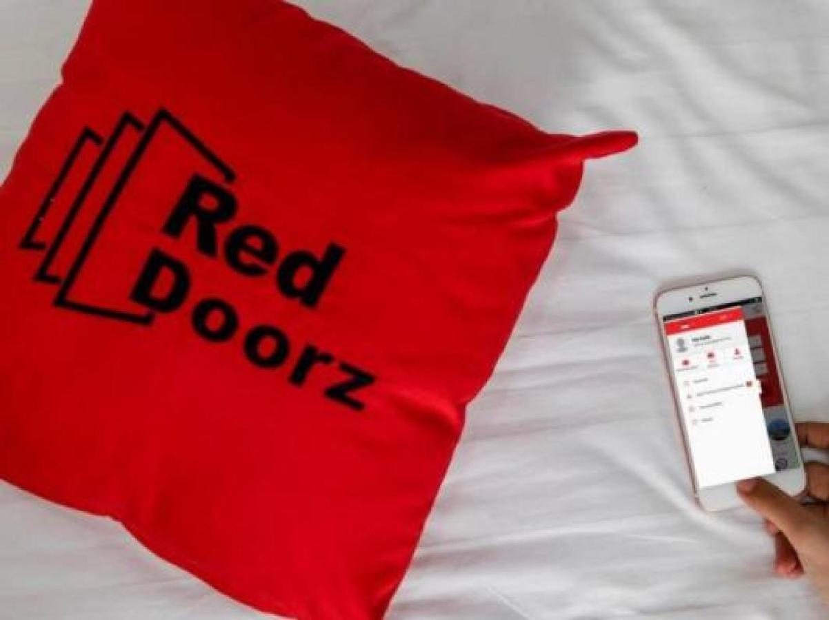 Reddoorz Plus Near Kualanamu Airport Medan Extérieur photo
